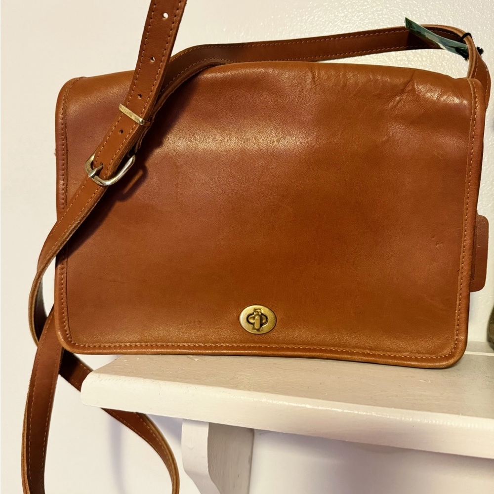 Vintage Coach Leather Crossbody
